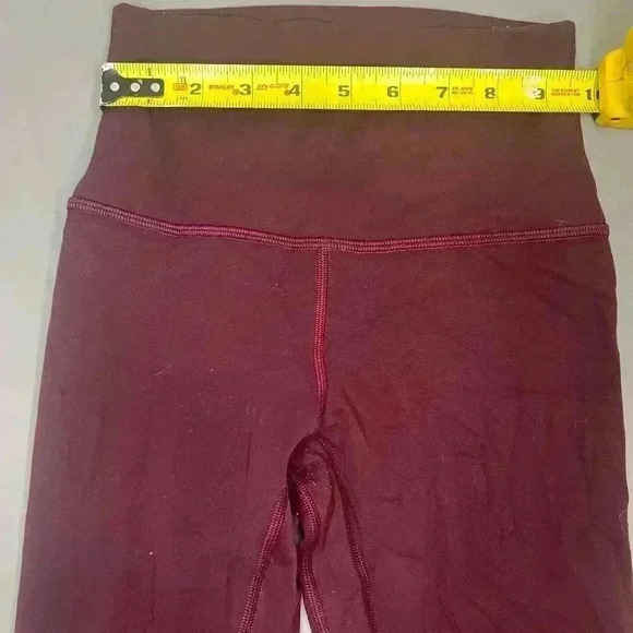 Women’s Lululemon Dark Maroon leggings - Picture 3 of 5